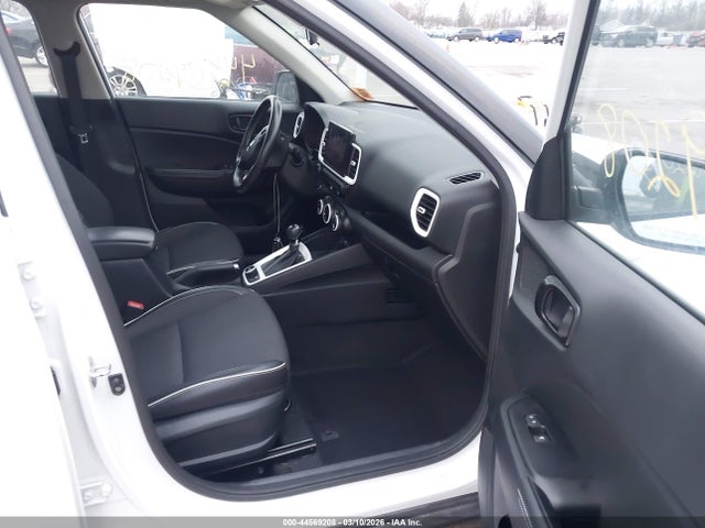 Hyundai Venue Limited 2022 KMHRC8A32NU201707 Image 5