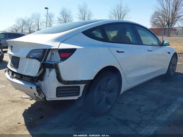 Продажа на аукционе авто 2023 Tesla Model 3 Rear-wheel Drive, vin: 5YJ3E1EAXPF661102, номер лота: 44569258
