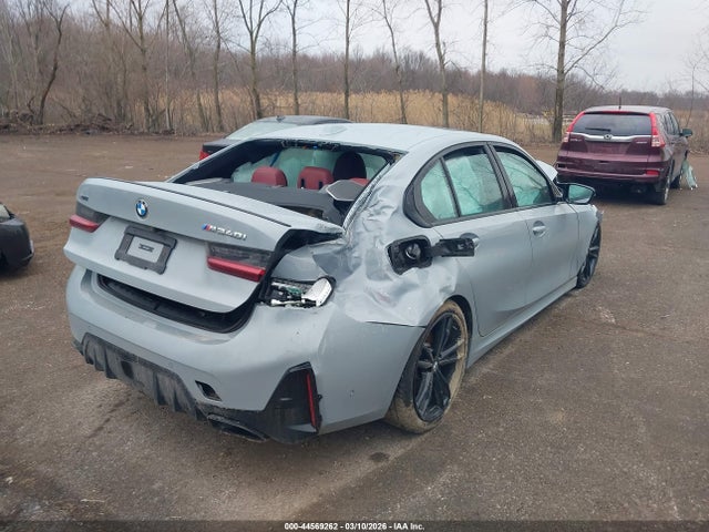 44569262 :رقم المزاد ، 3MW49FF0XP8D70807 vin ، 2023 Bmw M340i M340i Xdrive مزاد بيع