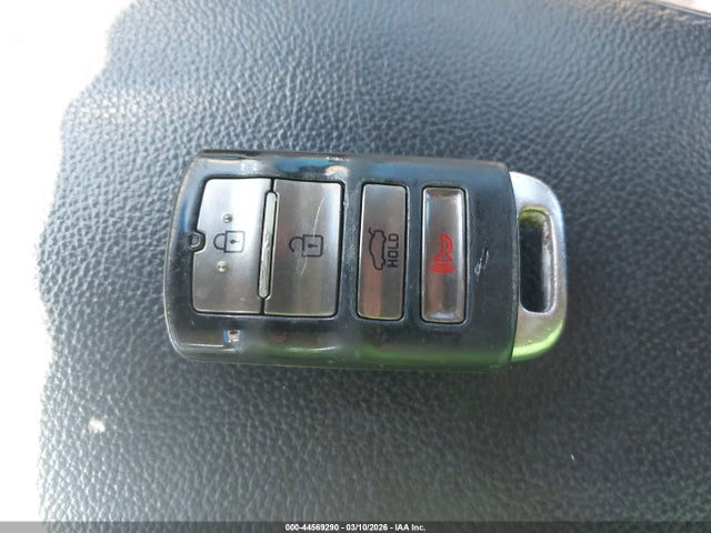 2015 KIA K900 KNALW4D45F6021624 Photo 10
