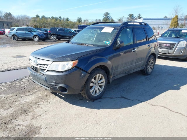 2013 SUBARU FORESTER JF2SHADC1DG419680 Photo 1