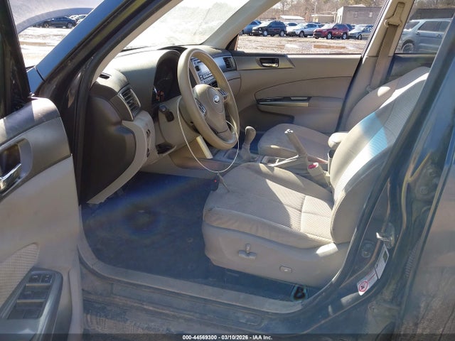 2013 SUBARU FORESTER JF2SHADC1DG419680 Photo 4