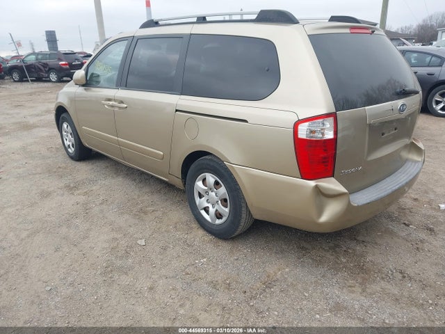2006 KIA SEDONA KNDMB233X66086341 Photo 2