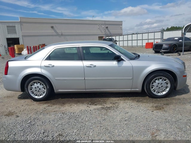 Aukcja sprzedaży 2006 Chrysler 300, vin: 2C3KA43R46H160057, numer aukcji: 44569320