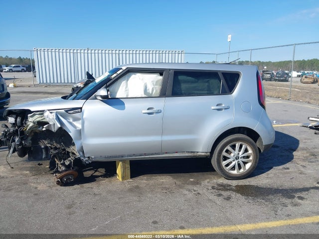 2018 Kia Soul + მანქანა იყიდება აუქციონზე, vin: KNDJP3A5XJ7606913, აუქციონის ნომერი: 44569322