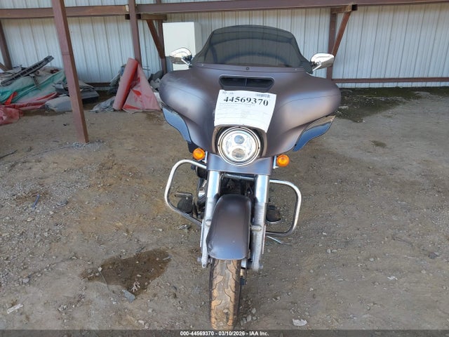 2016 HARLEY-DAVIDSON FLHXS 1HD1KRM18GB623479 Photo 4