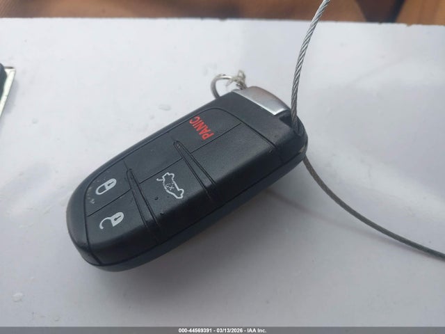 Продажа на аукционе авто 2017 Dodge Challenger Gt, vin: 2C3CDZGG5HH628320, номер лота: 44569391
