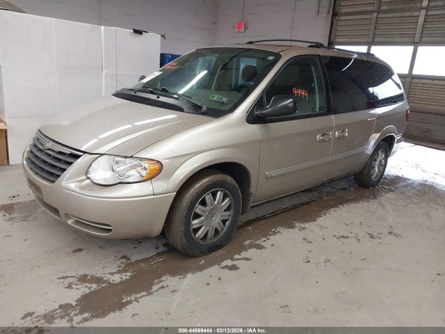 44569444 :رقم المزاد ، 2A4GP54L57R321540 vin ، 2007 Chrysler Town & Country Touring مزاد بيع