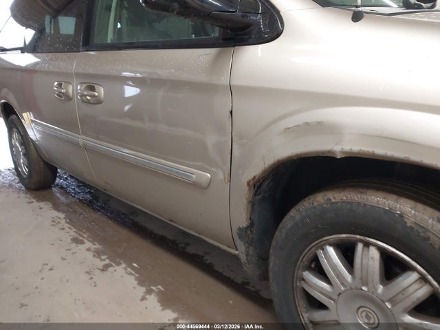 44569444 :رقم المزاد ، 2A4GP54L57R321540 vin ، 2007 Chrysler Town & Country Touring مزاد بيع