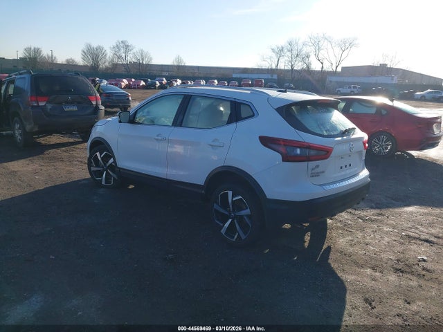 JN1BJ1CW7NW497115 Nissan Rogue Sport Sl Awd Xtronic Cvt