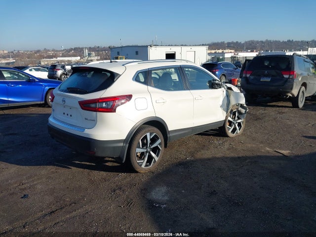 JN1BJ1CW7NW497115 Nissan Rogue Sport Sl Awd Xtronic Cvt