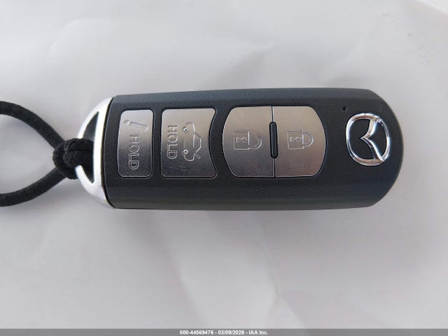 Продажа на аукционе авто 2015 Mazda Mazda3 I Grand Touring, vin: 3MZBM1W78FM165031, номер лота: 44569476