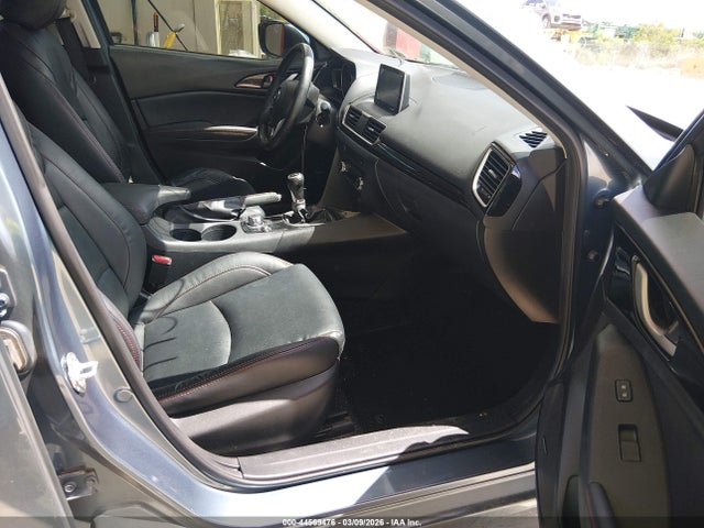 Продажа на аукционе авто 2015 Mazda Mazda3 I Grand Touring, vin: 3MZBM1W78FM165031, номер лота: 44569476