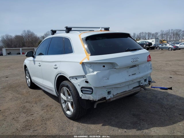 Продаж на аукціоні авто 2020 Audi Q5 Premium Plus 45 Tfsi Quattro S Tronic, vin: WA1BNAFY4L2048097, номер лоту: 44569492