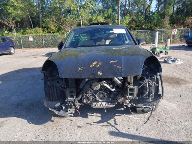 2019 PORSCHE CAYENNE WP1AA2AY0KDA06313 Photo 5