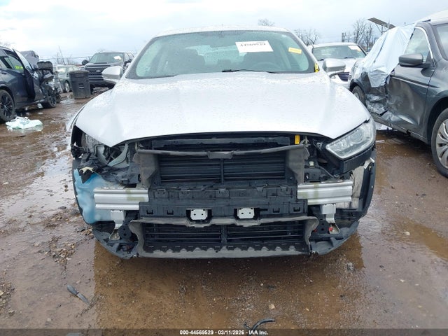 Продажа на аукционе авто 2016 Ford Fusion Se, vin: 1FA6P0HD2G5122164, номер лота: 44569529
