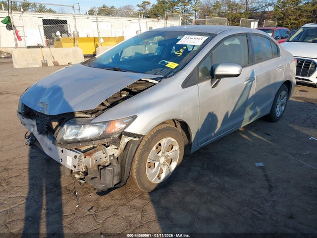 44569561 :رقم المزاد ، 19XFB2F59FE702384 vin ، 2015 Honda Civic Lx مزاد بيع