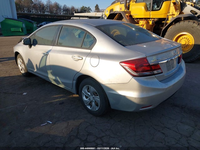 44569561 :رقم المزاد ، 19XFB2F59FE702384 vin ، 2015 Honda Civic Lx مزاد بيع