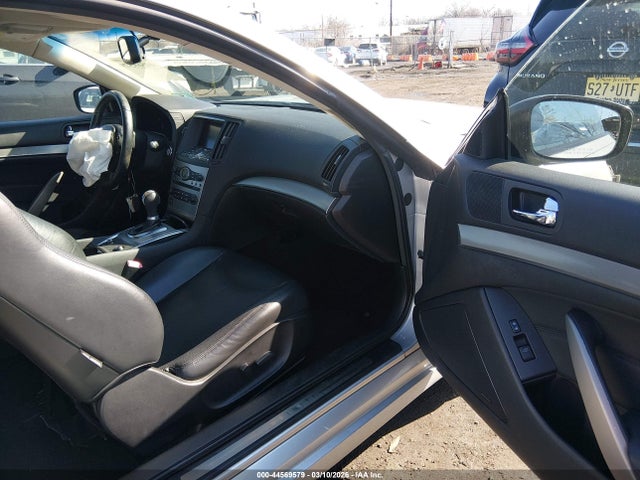 44569579 :رقم المزاد ، JN1CV6EK1AM103145 vin ، 2010 Infiniti G37 Journey مزاد بيع