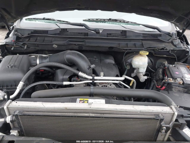44569619 :رقم المزاد ، 1C6RR7FT3HS668986 vin ، 2017 Ram 1500 St مزاد بيع