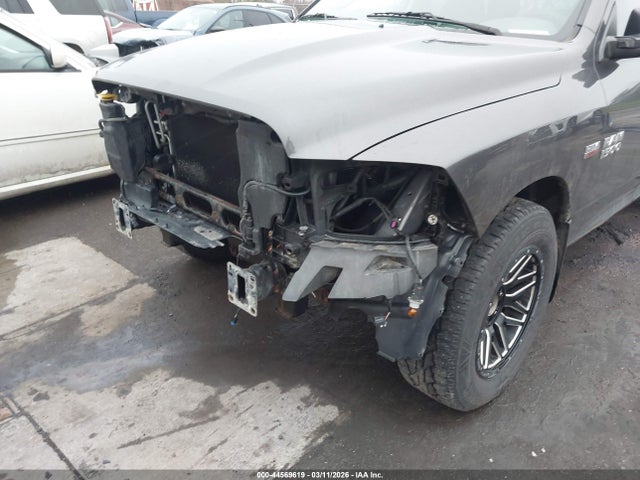 44569619 :رقم المزاد ، 1C6RR7FT3HS668986 vin ، 2017 Ram 1500 St مزاد بيع