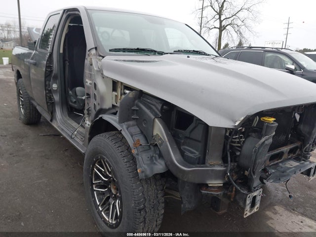 44569619 :رقم المزاد ، 1C6RR7FT3HS668986 vin ، 2017 Ram 1500 St مزاد بيع