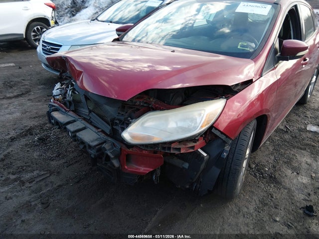 Ford FOCUS SE 2014 1FADP3K2XEL274217 Image 6