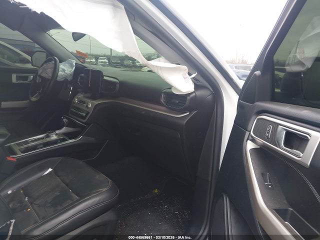 2023 FORD EXPLORER 1FMSK7DH4PGA68939 Photo 4