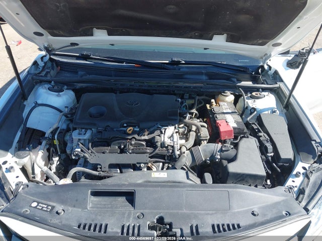 4T1B11HK5JU051355 Toyota CAMRY XLE