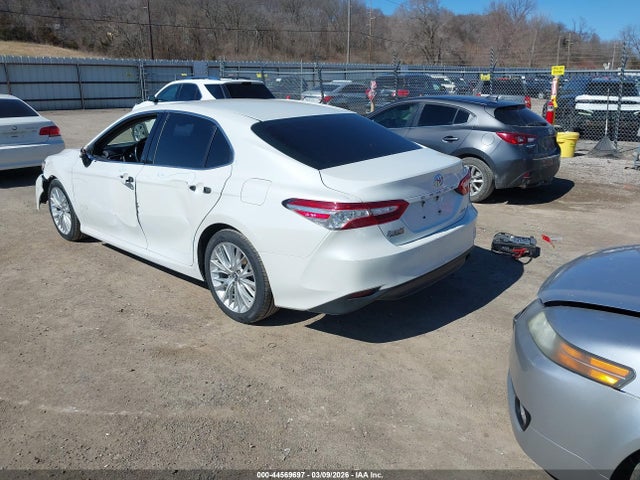 4T1B11HK5JU051355 Toyota CAMRY XLE