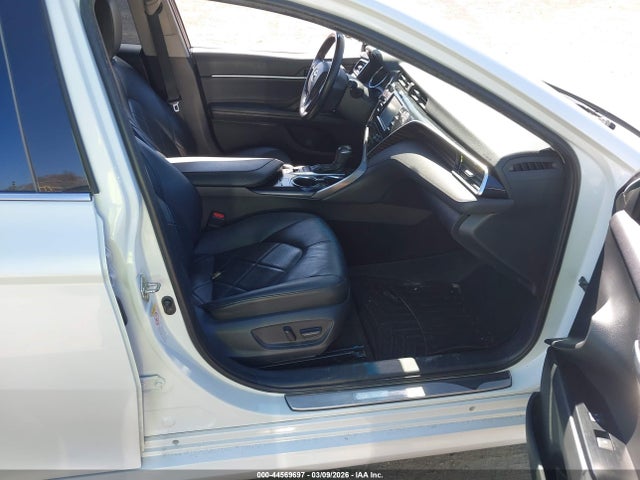 4T1B11HK5JU051355 Toyota CAMRY XLE