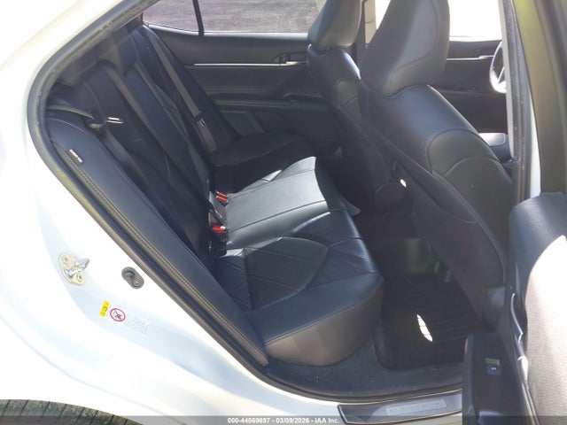 4T1B11HK5JU051355 Toyota CAMRY XLE