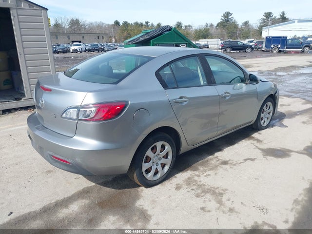44569704 :رقم المزاد ، JM1BL1SG8A1327550 vin ، 2010 Mazda Mazda3 I Sport مزاد بيع