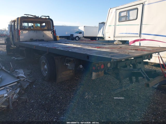 44569712 :رقم المزاد ، 1HTMMAAM73H565772 vin ، 2003 International 4000 4300 مزاد بيع