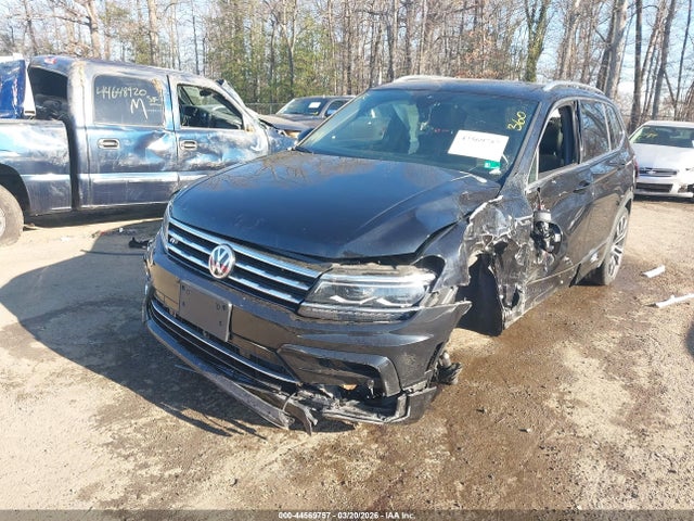 2020 VOLKSWAGEN TIGUAN 3VV4B7AX3LM068697 Photo 1