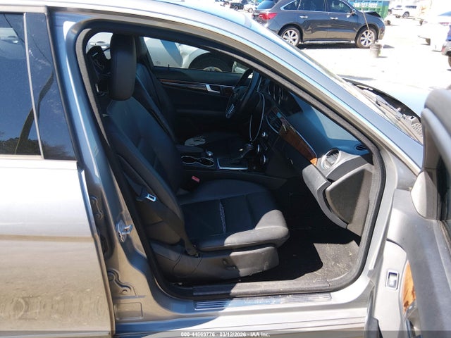 Продаж на аукціоні авто 2014 Mercedes-benz C 250 Sport, vin: WDDGF4HB3ER312414, номер лоту: 44569776