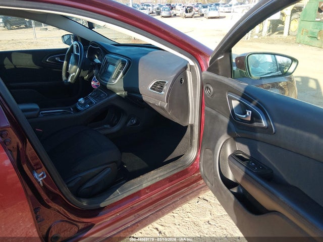 Продажа на аукционе авто 2015 Chrysler 200 Limited, vin: 1C3CCCAB4FN543194, номер лота: 44569779