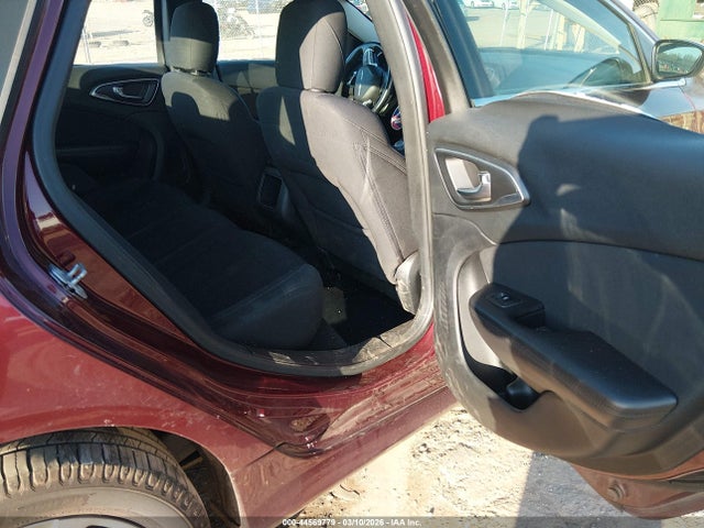 Продажа на аукционе авто 2015 Chrysler 200 Limited, vin: 1C3CCCAB4FN543194, номер лота: 44569779