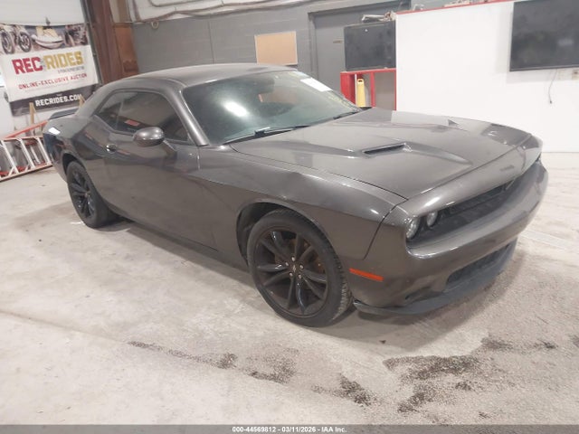2018 Dodge Challenger Sxt მანქანა იყიდება აუქციონზე, vin: 2C3CDZAG0JH161855, აუქციონის ნომერი: 44569812