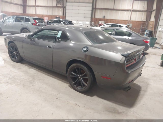 2018 Dodge Challenger Sxt მანქანა იყიდება აუქციონზე, vin: 2C3CDZAG0JH161855, აუქციონის ნომერი: 44569812
