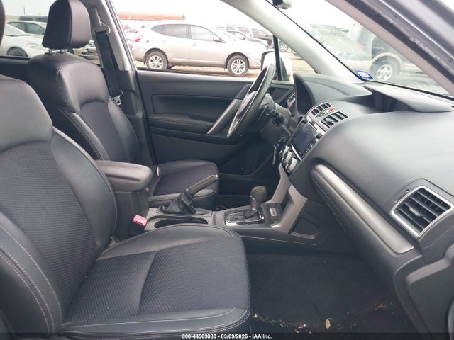 2017 Subaru Forester 2.0xt Premium მანქანა იყიდება აუქციონზე, vin: JF2SJGEC5HH581916, აუქციონის ნომერი: 44569880
