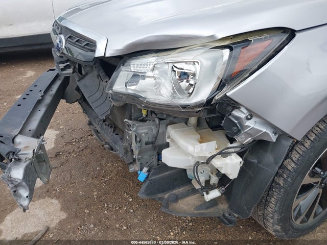 2017 Subaru Forester 2.0xt Premium მანქანა იყიდება აუქციონზე, vin: JF2SJGEC5HH581916, აუქციონის ნომერი: 44569880