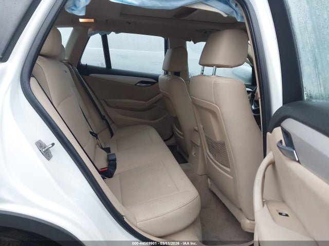 2014 Bmw X1 Xdrive28i მანქანა იყიდება აუქციონზე, vin: WBAVL1C57EVY22845, აუქციონის ნომერი: 44569901