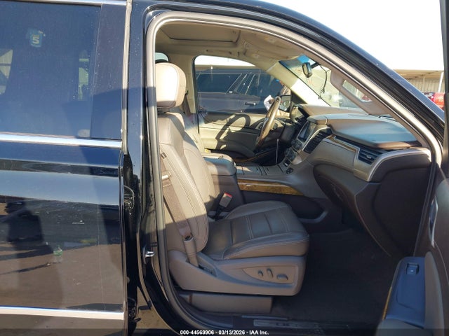 44569906 :رقم المزاد ، 1GKS2CKJ1HR217658 vin ، 2017 Gmc Yukon Denali مزاد بيع