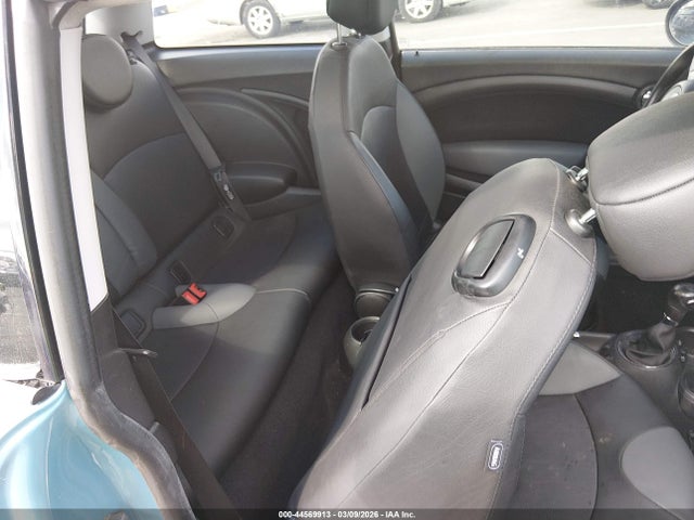 2010 MINI COOPER WMWMF3C52ATZ61818 Photo 7
