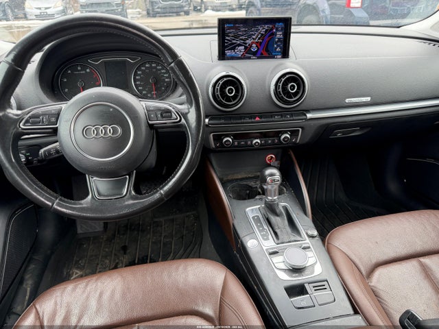 2015 Audi A3 2.0t Premium მანქანა იყიდება აუქციონზე, vin: WAUEFGFF2F1131424, აუქციონის ნომერი: 44569949