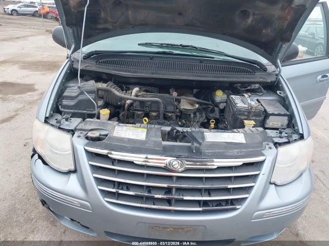 Продажа на аукционе авто 2006 Chrysler Town & Country Touring, vin: 2A4GP54L26R620627, номер лота: 44569950