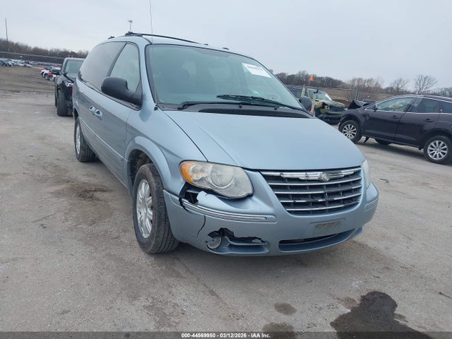 Продажа на аукционе авто 2006 Chrysler Town & Country Touring, vin: 2A4GP54L26R620627, номер лота: 44569950