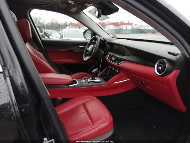 2020 ALFA ROMEO STELVIO ZASPAKAN8L7C91741 Photo 4