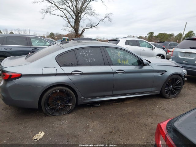 Продаж на аукціоні авто 2018 Bmw M5, vin: WBSJF0C51JB282593, номер лоту: 44569996